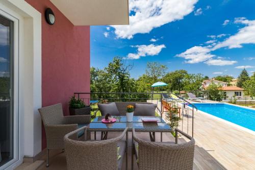 Villa May - image 8