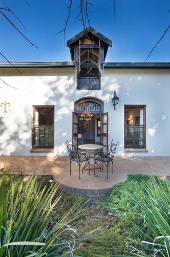 Bartinney Private Cellar Banhoek Room Type - Two-Bedroom Apartment