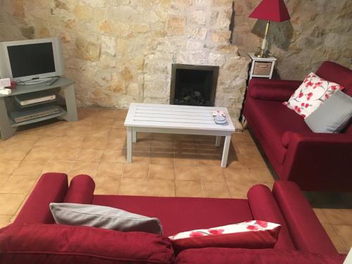 La Rose, La Chataigne Gites, Caunay gîte à louer Clussais-la-Pommeraie