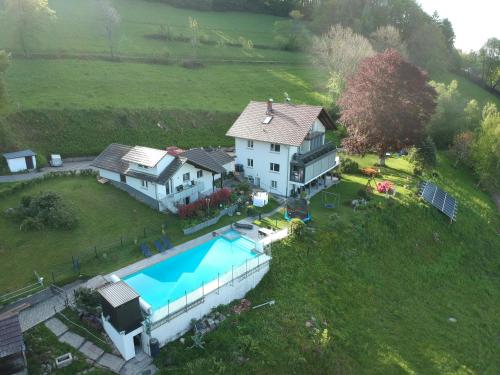 Traumhafte Ferienwohnung mit Pool