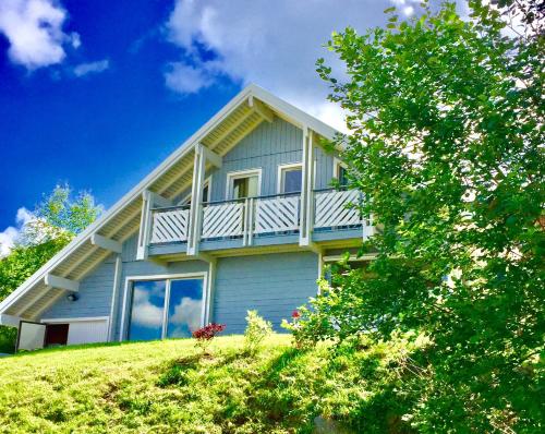 Chalet Le Flocon Bleu - Mauselaine avec vue sur le Lac de Gérardmer