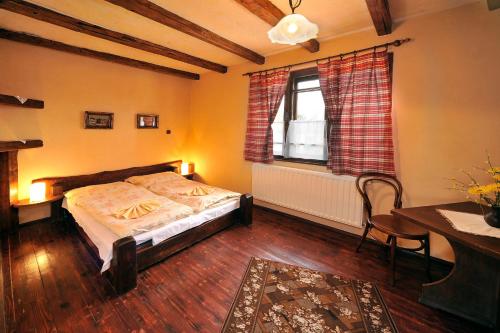 Apartment (4 Adults)