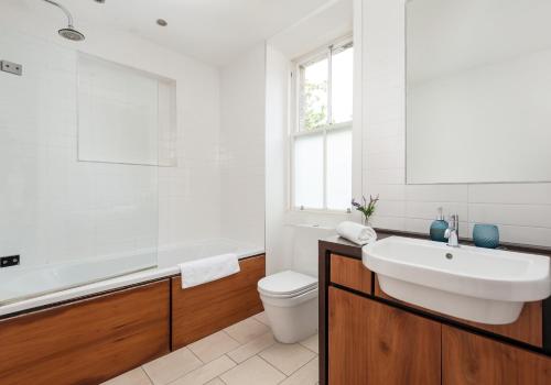 The Lochside House Residence - image 6