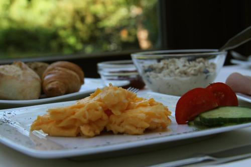 Kurparkhotel - image 2