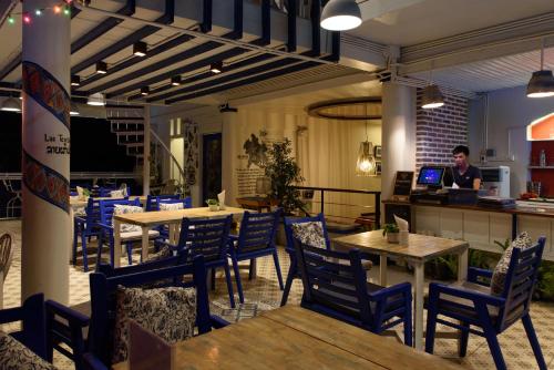 Erkély/terasz, Indigo House Hotel near Wat Nong Sikhounmuang