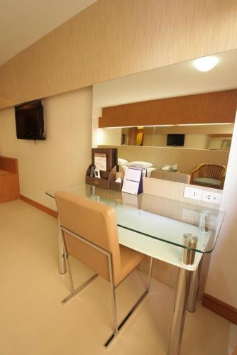 Facilities, Golden City Rayong Hotel near Strawberry Town