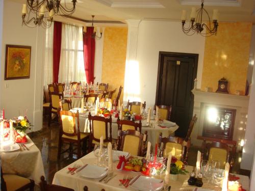 Étterem, Casa Domneasca in Curtea De Arges