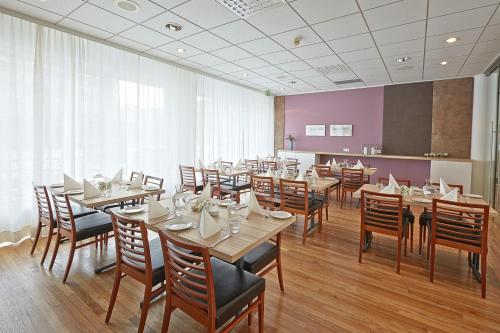 Icelandair Hotel Herad - image 4