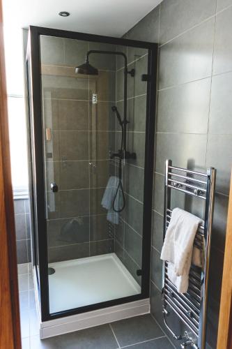 Mono Suites - image 3