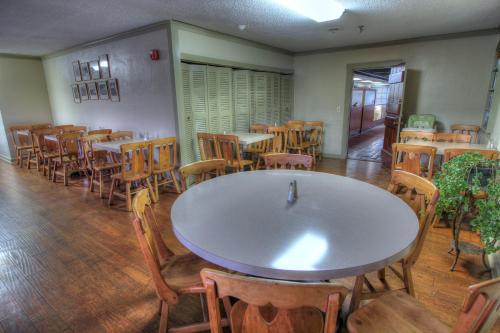 Gatlinburg Inn - 식음료(F&B)