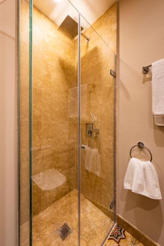 Imperial Luxury & Modern Apartment, Sevilla (Foto 10)