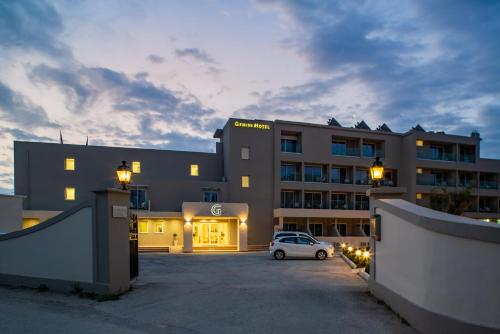 CNic Gemini Hotel - image 13