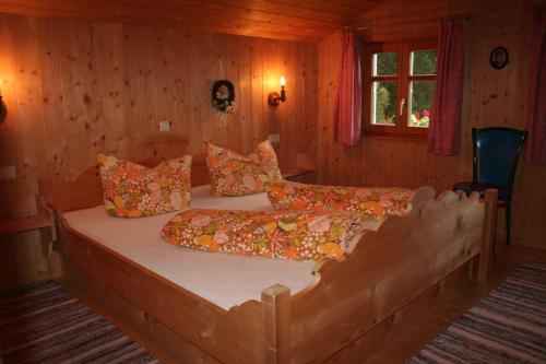 Ferienhaus Schnetzer in กัลเกนุล