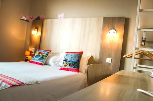 Chambre double, vue sur le port, douche