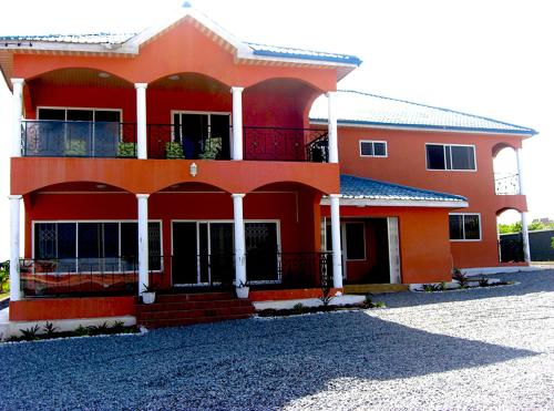Jamaica Inn Guest House in Mallam