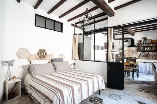 ManillaHouse, Siena