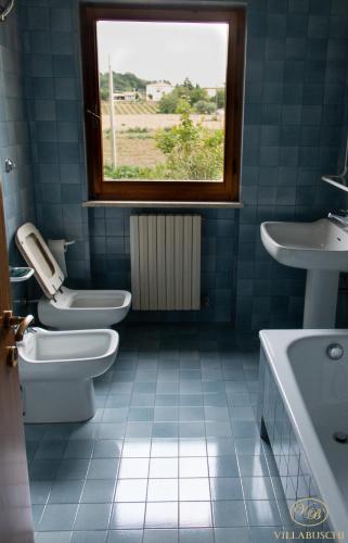 Bathroom, Villa Buschi in Ponzano Di Fermo