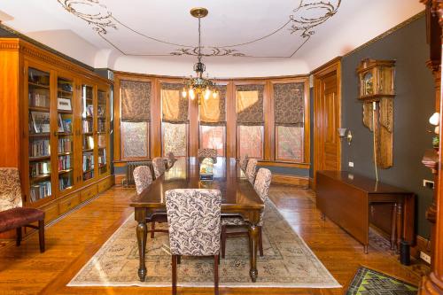 Instalaciones recreativas, Market Street Inn in Wooster