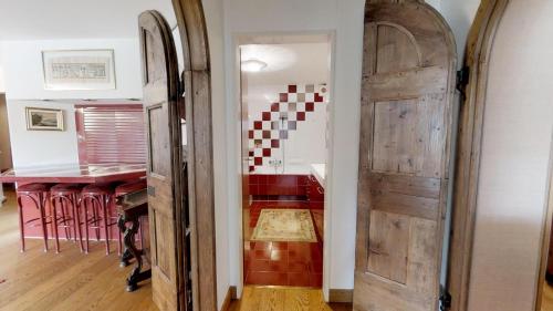 Caspar Badrutt - St. Moritz - main image