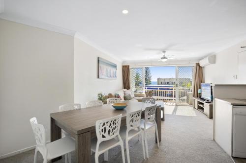 Sadržaji, Kirra Palms Holiday Apartments in Coolangatta