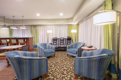 Baymont by Wyndham Thornton in Thornton, USA