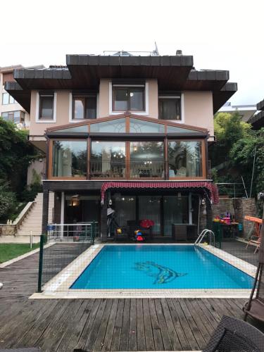 Exluce villa at Bosphorus view , istanbul