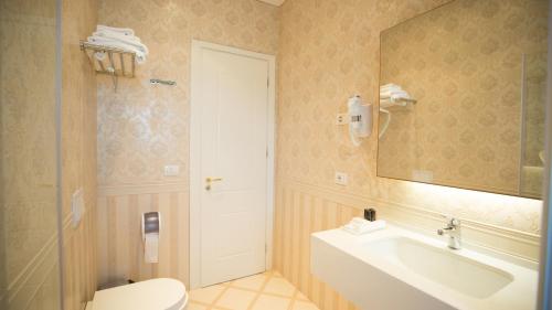 Double room, deluxe, balcony