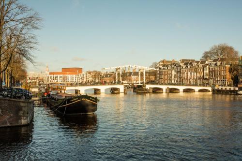 EMPIRIC Keizersgracht – Amsterdam, NY