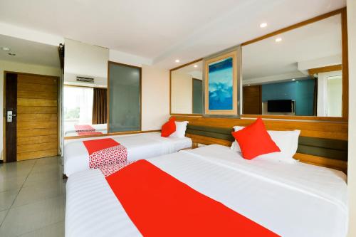 OYO 143 Dday Resotel Pattaya Hotel
