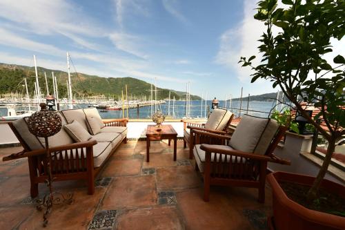 Mets Boutique Hotel - image 11