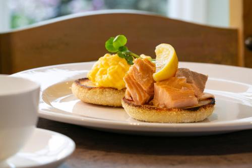 The Marton Arms - 식음료(F&B)