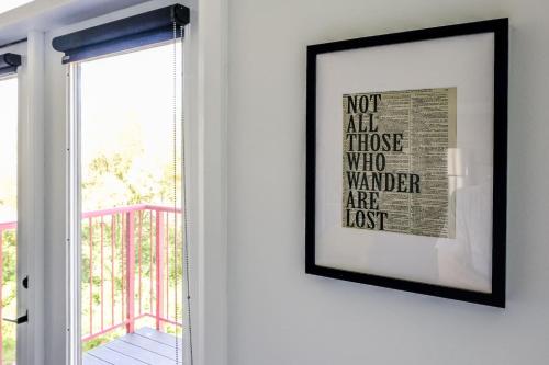 Frontdesk 480 Broad St Downtown Columbus Apts - image 2