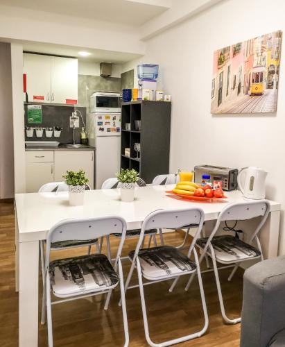 Live Lisboa Hostel - image 4