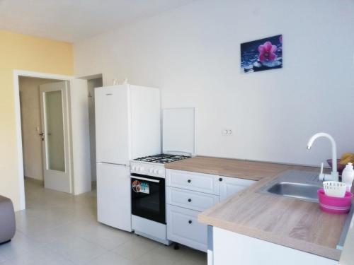  Apartmani Anita 2 in Novalja