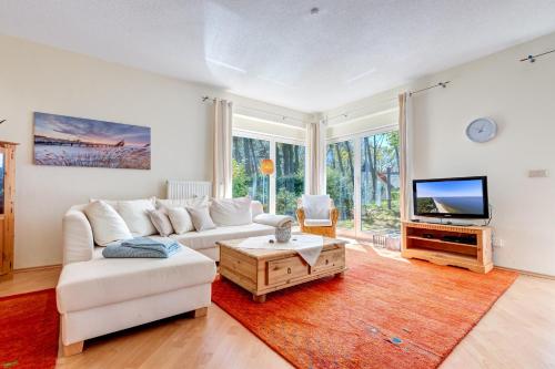 Haus Berlin Loddiner Hoft 379m von Loddin entfernt