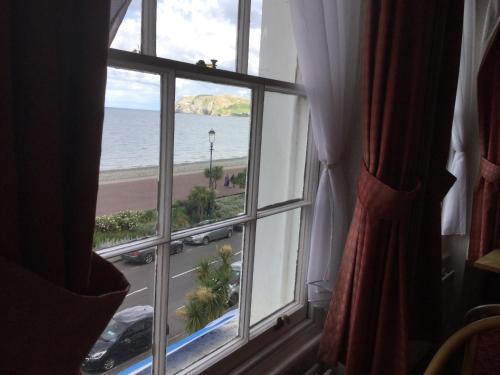THE TREVONE, Llandudno Room Type - Sea-Facing Quadruple Room