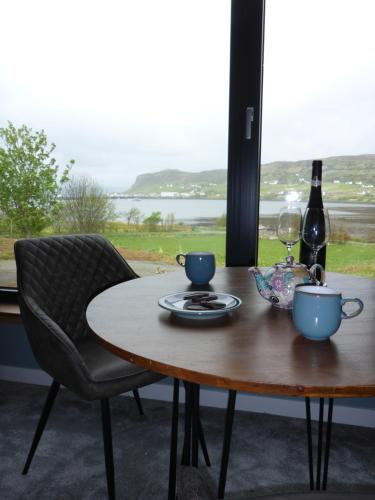 Stones Luxury B&B with hot tub and self-contained rooms in Uig