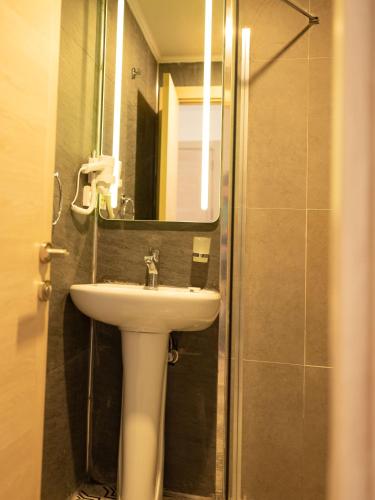 Triple Room image 3