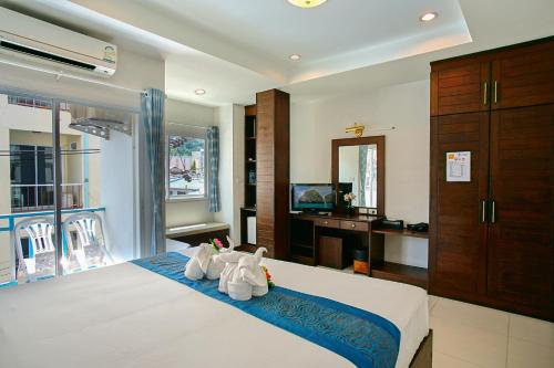 Ruen Buathong Boutique Hotel Room Type - Deluxe King Room