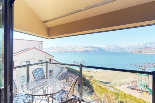 Lake Chelan Shores