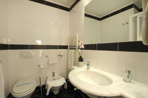 Hotel Duomo Firenze, Florencja (zdjęcie 10)