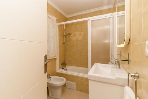 Apartamentos Verano Azul - image 8