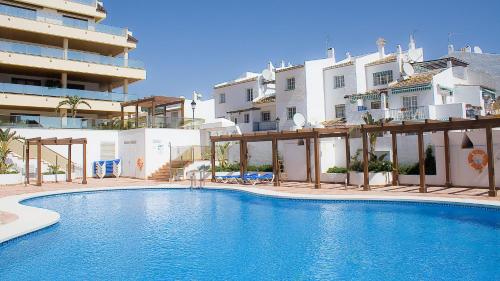 Oprema, Marina Castillo 302 in Villas Puerto