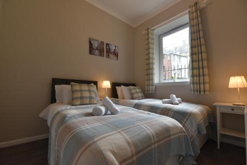 Pleasance Apartment Ground Floor Main Door Access 2