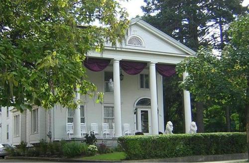 The Maxfield Inn - image 7
