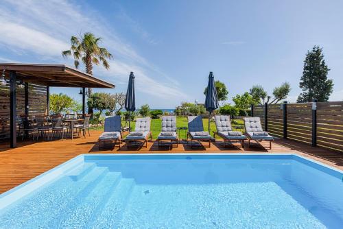 Nastazia Luxury Beach House