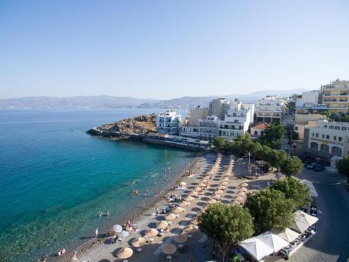  Spacious Apartment At Kitroplatia in Agios Nikolaos