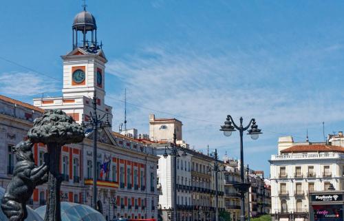 Arenal Suites Puerta del Sol