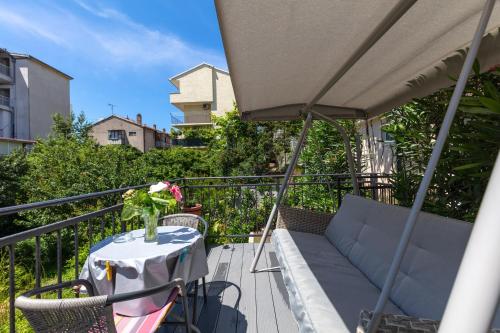 Studio apartment Oleander, Split (photo 9)