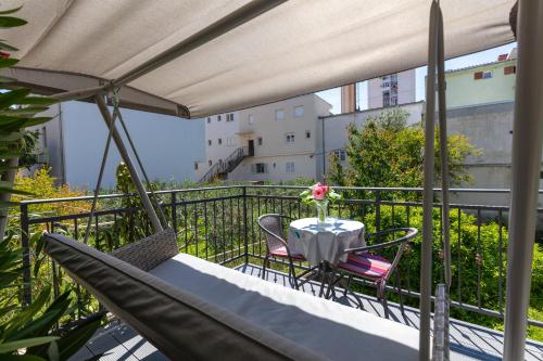 Studio apartment Oleander, Split (photo 10)